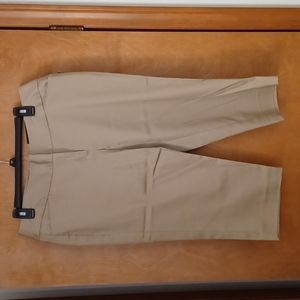 Worthington Modern FIT Slim leg  Crops